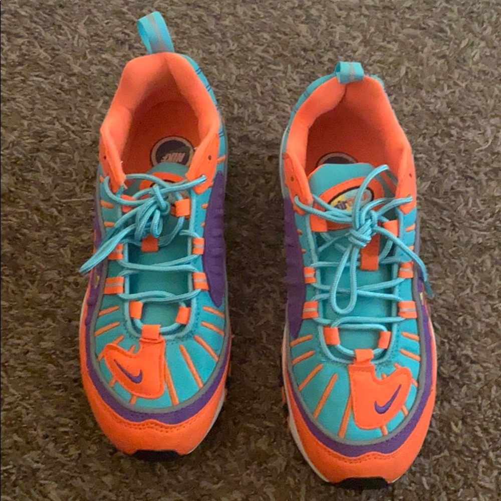 *Hard To Find* Vibrant Nike Air Max 98 Cone